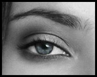 How to draw the female eye